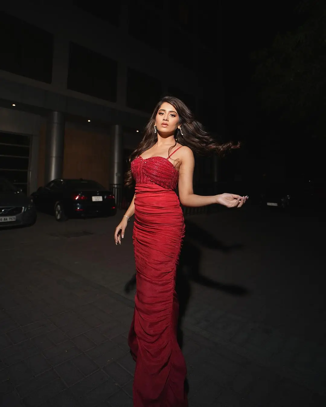 Rashi Singh Long Legs Show in Red Gown